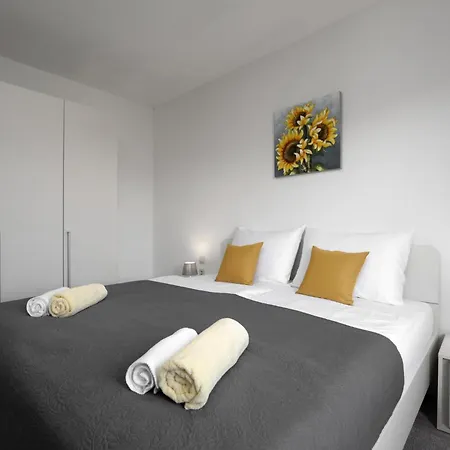 Villa House Demetra *