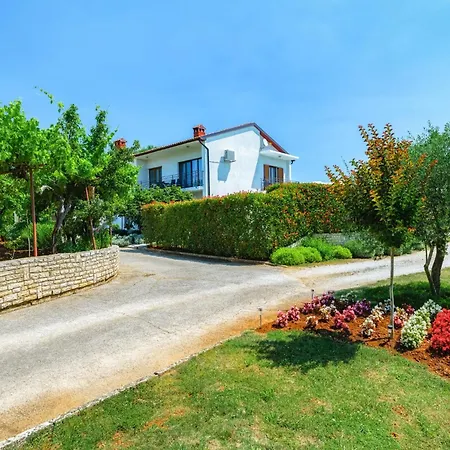 House Demetra By Briskva * Tinjan