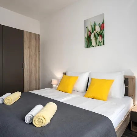 Villa House Demetra By Briskva